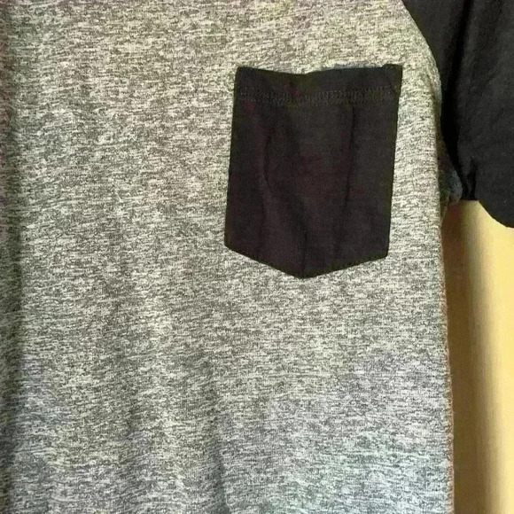 Dikotomy T Shirt Short Sleeve Standard Fit Premium Basic Men - Picture 4 of 4